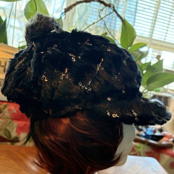 Beret Visor Beanie Cap Sequins Faux Fur Pom Pom Women's NEW - Picture 3 of 10